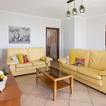 Gazela House Comfort & Barbecue In