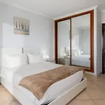 Gazela House Comfort & Barbecue In Feriehus Porto Santo